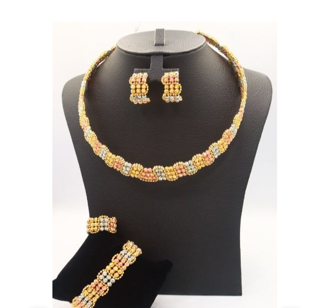 Jewellery set with necklace dozen